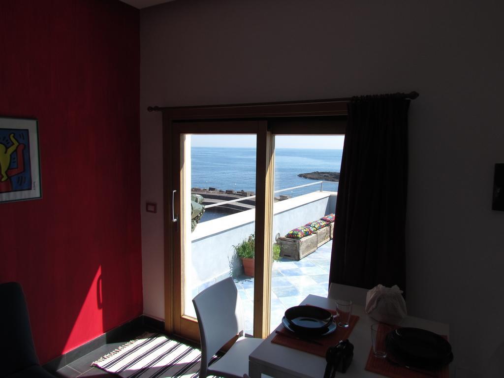 مبيت وإفطار آتْشّي كاستيلّو La Terrazza Sul Mare المظهر الخارجي الصورة